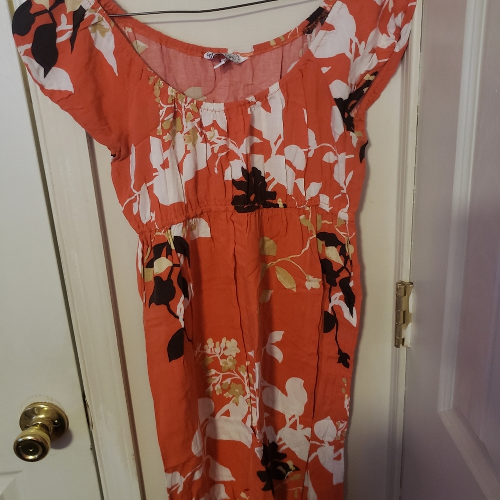 Above knee dress